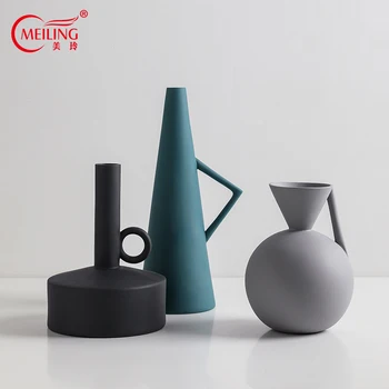 

Modern Irregular Vases Handmade Ceramic Art Decorative Flower Vases For Living Room Personalized Vase Decoration Home Hotel Bar