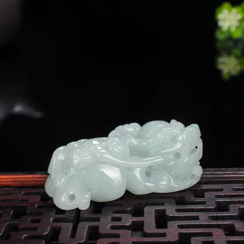 

Natural lyauthentic emerald animal pendants