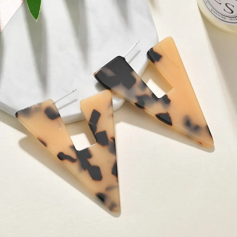 19810991937_1626211359