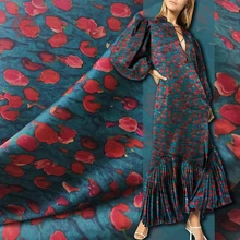 Роскошный красный цветочный принт темно-зеленый спандекс шелковая ткань одежда для платья натуральный шелк ткань tela tecido пряжа 19 мм SP5579