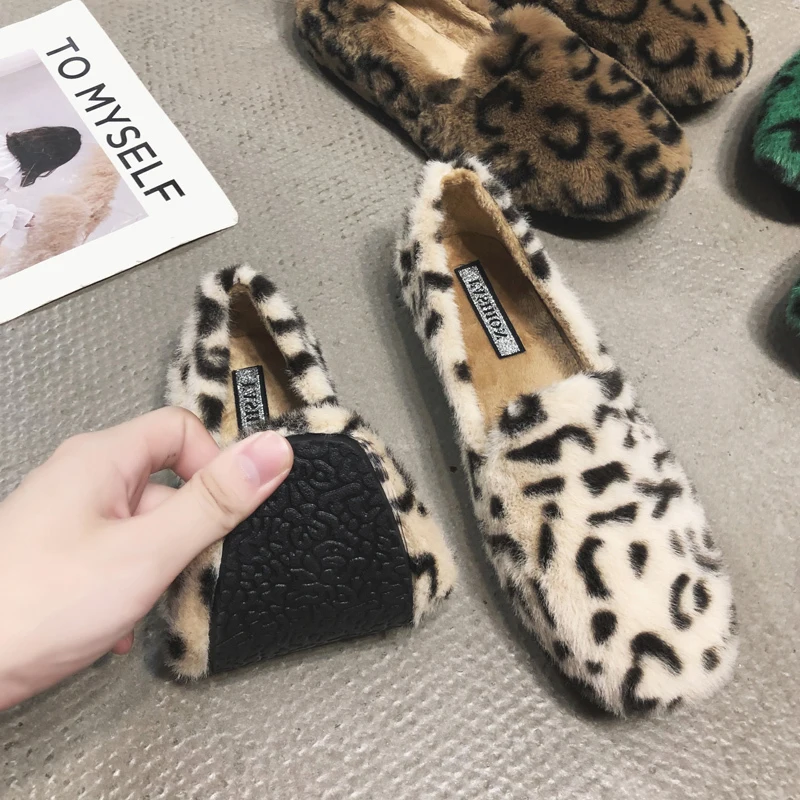 Celebrities leopard furry flats dowager outwear comfy shoes woman slip on plush warm moccasins ladies lazy femme loafers trendy - Цвет: Бежевый