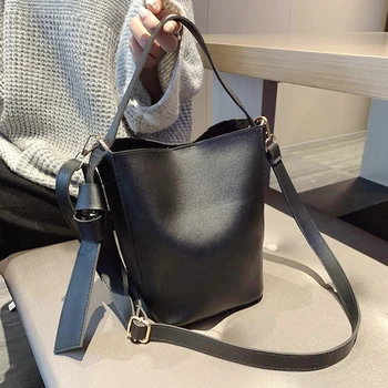

CHISPAULO Fashion Small Hand Bag Solid Color Hasp Women Single Shoulder Bag Vintage Bucket Bag