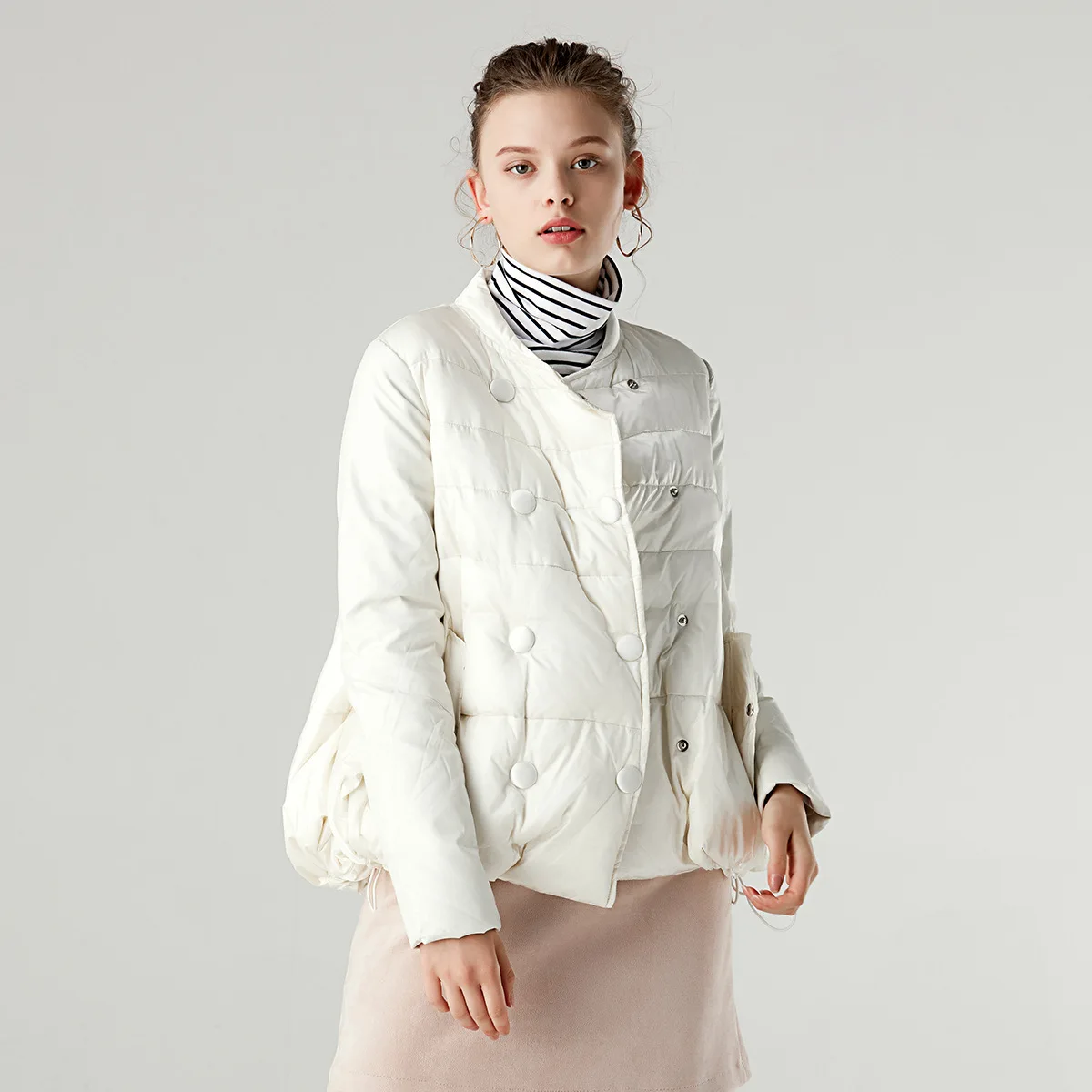 [Erry Silk] осень и зима стиль Европа и Америка милый короткий свободный пуховик Женское пальто Женская