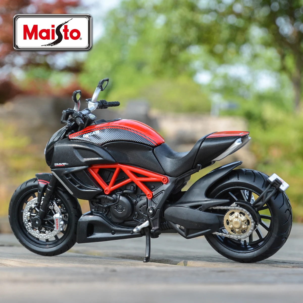 Maisto 1:12 Ducati Diavel Carbon Red Die Cast Vehicles Collectible Hobbies Motorcycle Model Toys 4