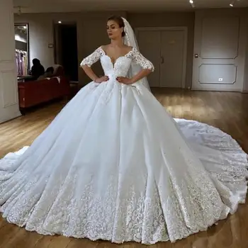شراءدبي الزفاف ثوب الزفاف 2019 نصف الأكمام مخصص جعل فستان الزفاف الفاخرة الدانتيل ثوب زفاف رداء دي Mariee
