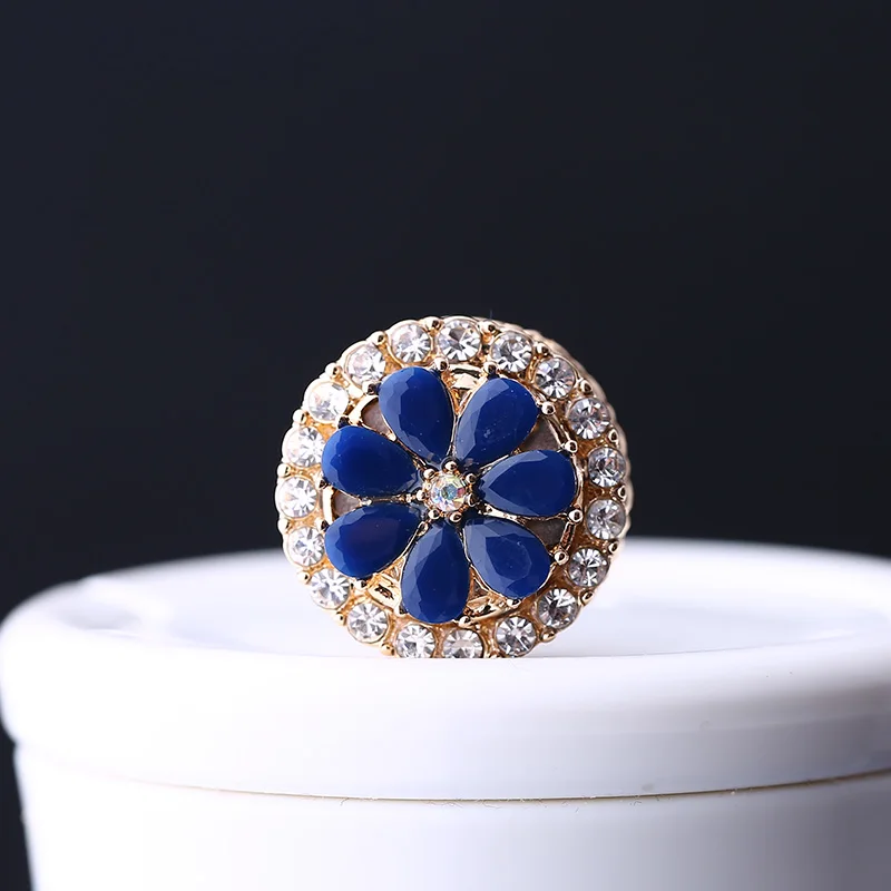 Женская Магнитная брошь с круглым цветком 1 шт. изысканные шарфы стразы магнитная