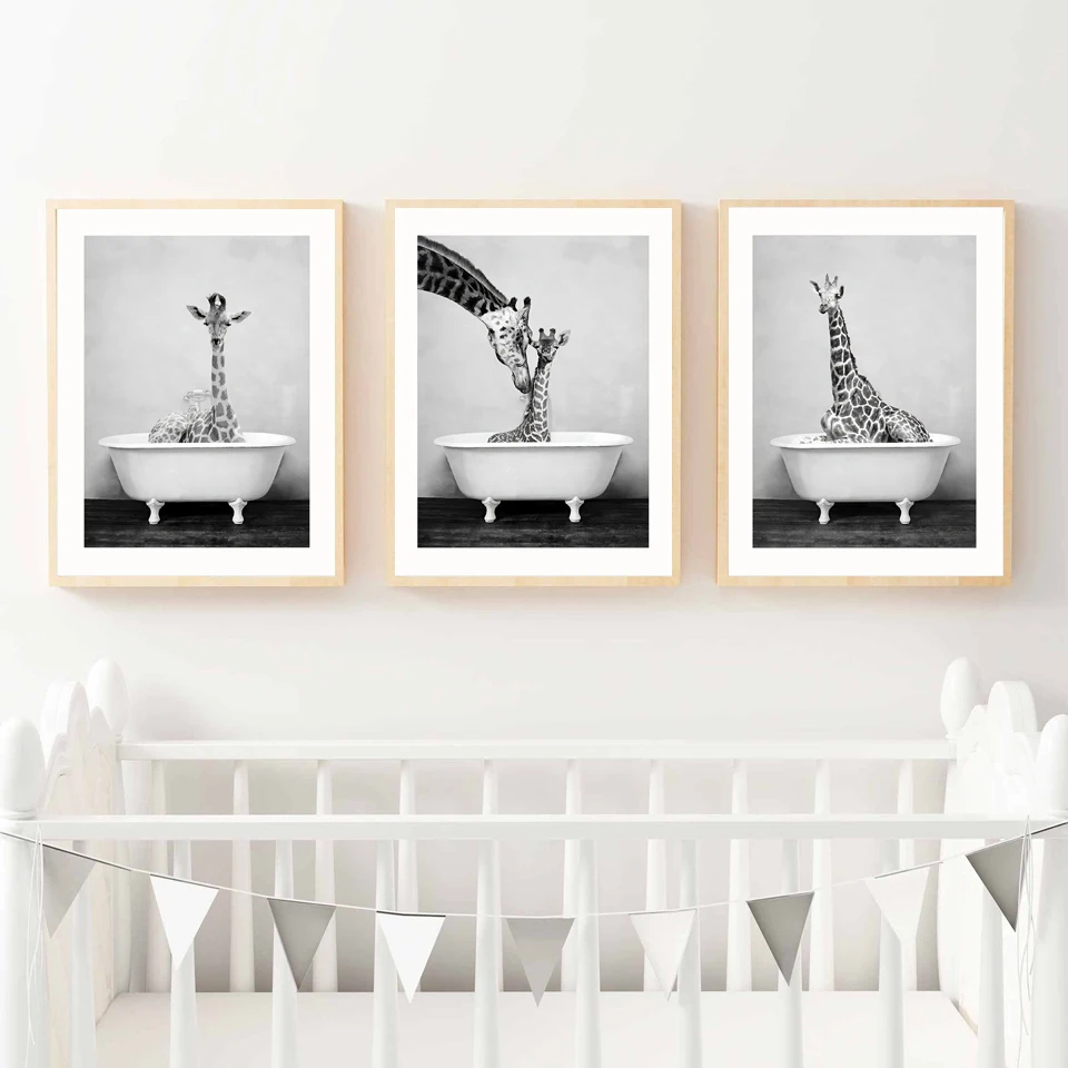 主图_Baby_Animal_in_Bathtub_Poster_Panda_Giraffe_Elephant_Lion_Pig_Cow_Canvas_Painting_Nursery_Wall_Ar (1)