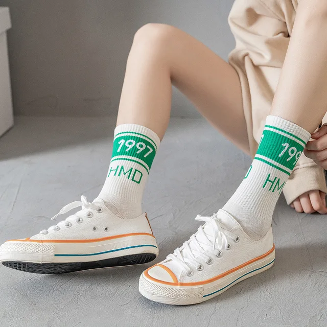 Ins Fashion Pinkycolor Women Socks Girls New Street Sports Warmer Thicken Spring Solid Colorful Middle Tube Soft free shipping 1997