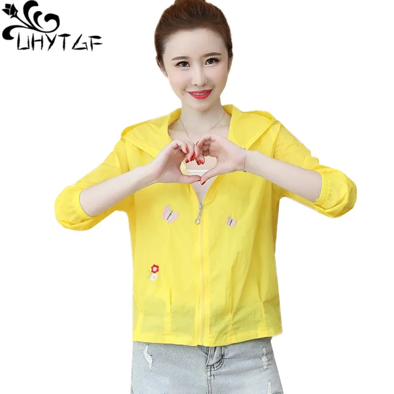 

UHYTGF Embroidered Thin Sun Protection Clothing Jacket Women Fashion Chiffon Hooded Breathable Summer Coat Female Short Top 2155