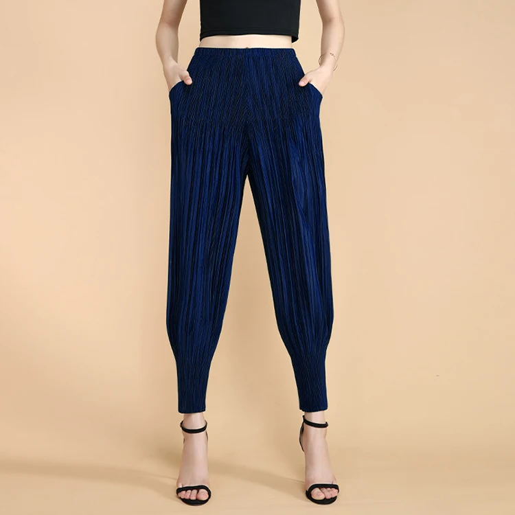 high waisted jeans Women Casual Loose Harem Pants Summer Thin Miyak Pleated Solid Color Pocket Carrot Pants Female Mid Waist Cropped Trousers wide leg pants