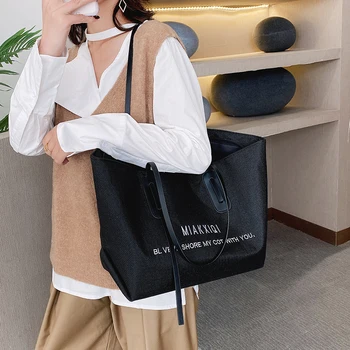 

Large Capacity Bag Women's Bag New Fashion All-match Shoulder Underarm Bag Popular Internet Celebrity Tote Bag White Color Black
