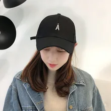 Женская шапка, женская осенняя и зимняя Корейская остроконечная Кепка, Студенческая теплая Модная дикая бейсбольная кепка, японская простая шапка от солнца с надписью