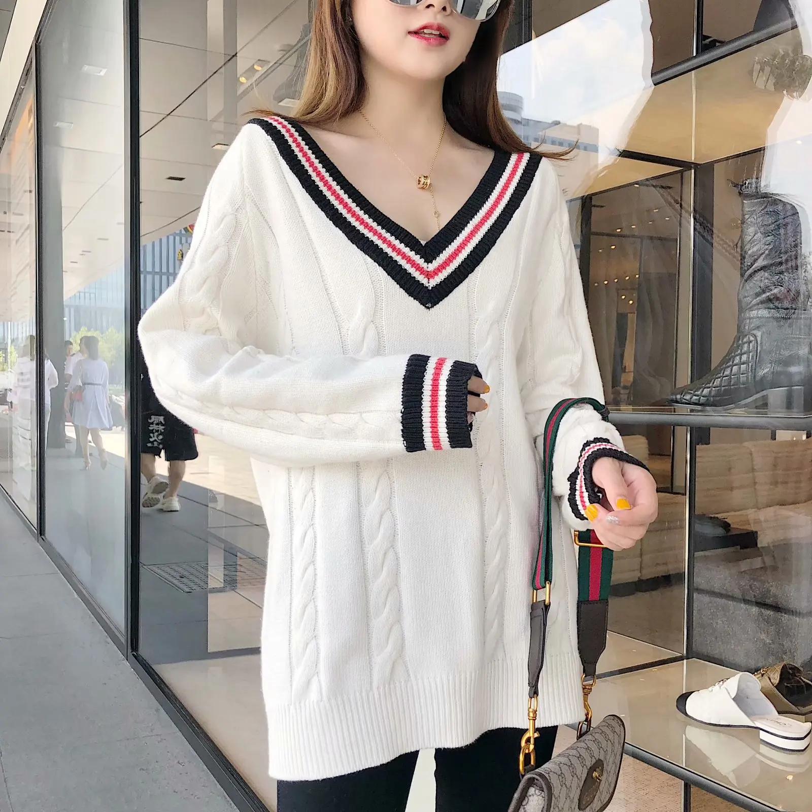 

2018 Loose-Fit V-neck Mid-length Sweater Linen Flower Color Sweater Autumn And Winter Women's Laziness Off-shoulder Loose Base S