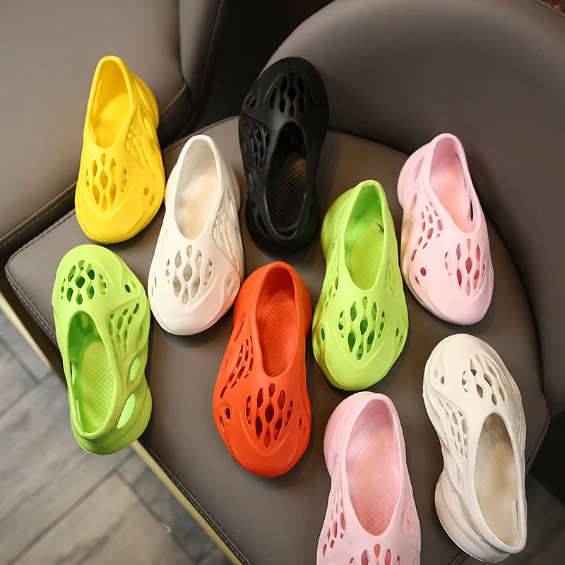 

Children Sandals For Boys Girls Summer Fashion Beach Shoes Soft Hole shoeLightweight Outdoor Kids Toddler Sandasl for Baby Shoes