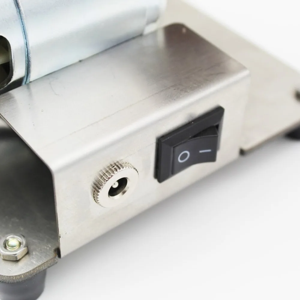 DJ1631304-C-20190813-1