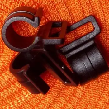 

50pcs/Lot Tent Pull Point Clip Outdoor Camping Tent Alligator Clip Pull Shaped Clip Super DurableTool Tent Accessories Low Sale