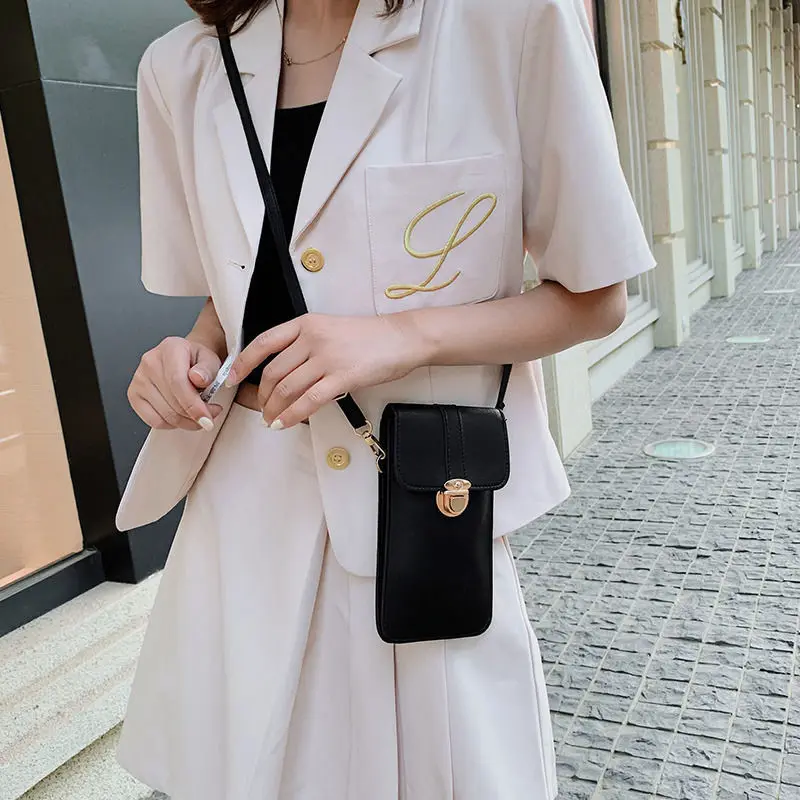 5F00118FDEBF93D35FA221DAC07F327D