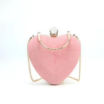 

2020 plush Fabric Heart Shape Evening Bag Women Pink Red Clutches Bag Bride Party Metal Chain Makeup Phone Walllet Shoulder Bag