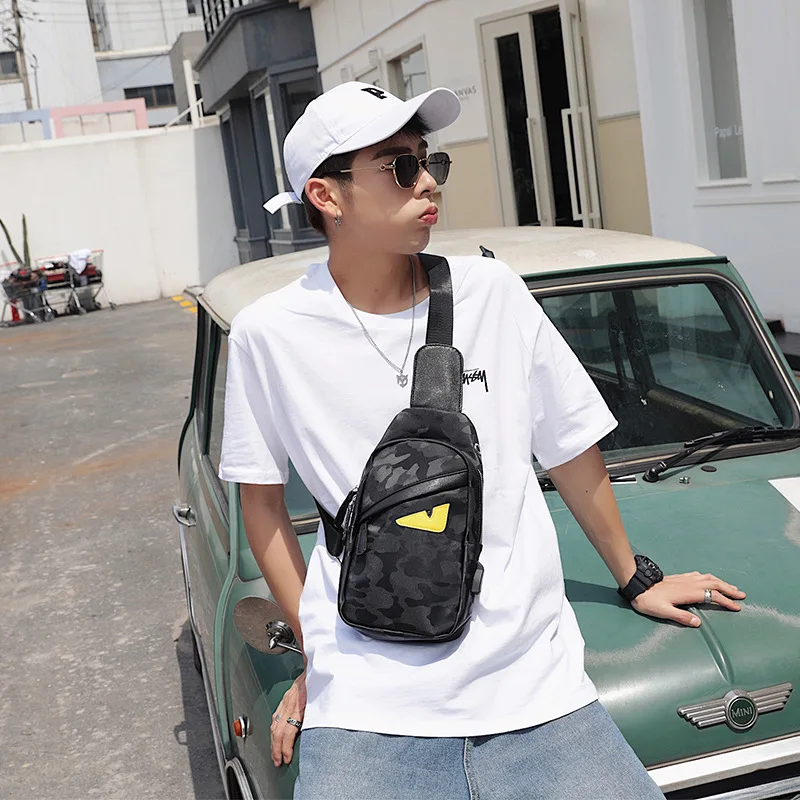 

Korean version of messenger bag men's and women's chest bag couples bag trend casual bag tide camouflage chest bag shoulder