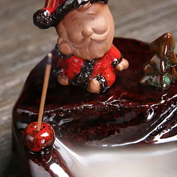 

Christmas Atmosphere Backflow Incense Burner with Free 10PCs Reflux Incense Cone 634E