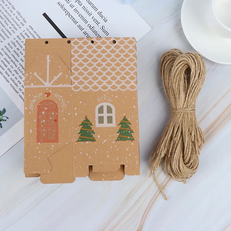 50pcs House Shape Christmas Candy Gift Bags With Ropes Xmas Tree Cookie Bags Merry Christmas Guests Packaging Boxes Party Decor