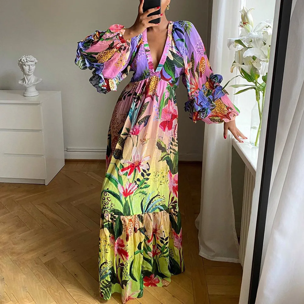 Lauren - Chic Floral V-Neck Bohemian Dress with Belt main image 0