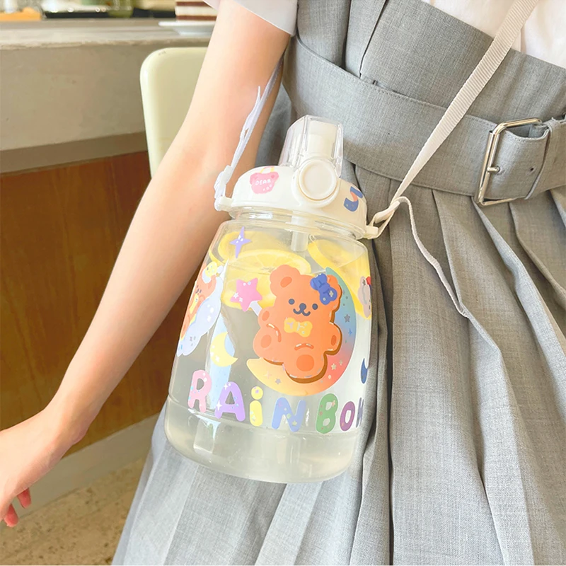 https://ae01.alicdn.com/kf/H9f892ac191844f7f8d819bbfff927a5dA/1300ml-Cute-Bear-Big-Capacity-Water-Bottle-With-Straw-Strap-Plastic-Portable-Sport-Transparent-Drink-Bottles.jpg