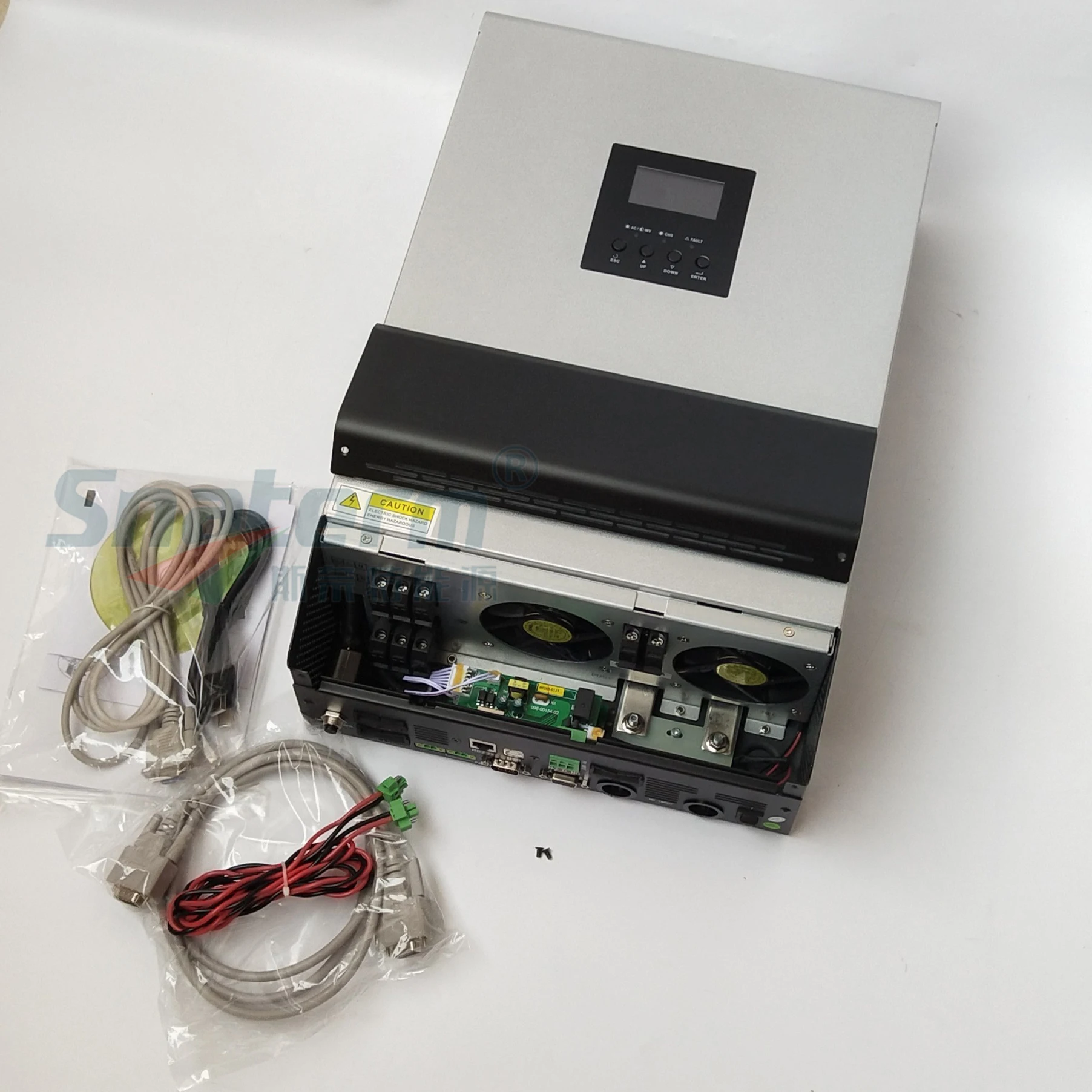 

MPPT 3KVA/2400W Solar Inverter Hybridwith AC Charger 30A+MPPT 24VDC 25A Solar Charger Controller AC 220V