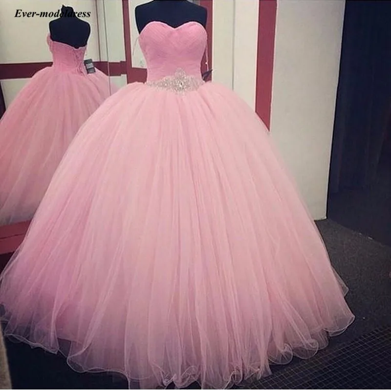 Vestidos de 15 aньос розовые милые бальные Платья пышные платья корсет без рукавов сзади милые 16 платья с бисером Пояс