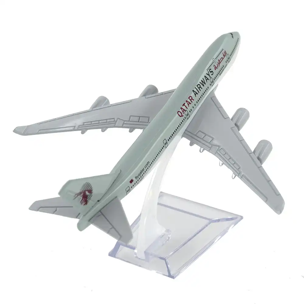 Scale 1:200 Snap-Fit Model NUOLANDE Plane Model Kits,Model Airplane 16CM Qatar Airways Boeing 747
