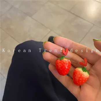 

S925 Silver Needle Korean Series Hipster Cute GIRL'S Heart Strawberry Earrings Versatile Online Celebrity Fruit Ear Stud 1232