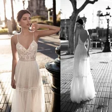 

Gali Karten 2021 Wedding Dresses Bridal Gowns Lace Applique Berta Bohemian Spaghetti Straps V-Neck Backless Floor Length Real
