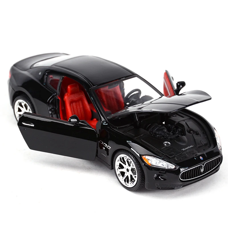 Bburago 1:24 2008 Maserati GranTurismo спортивный автомобиль статическое моделирование литья под давлением сплав модель автомобиля