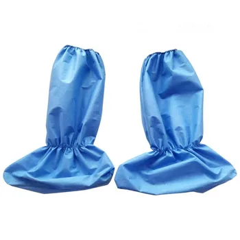 

Protective rain boots of 100 units with random colors