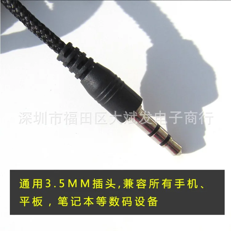 Wired In-ear Earphones Wholesale Universal MP3/MP4 Mobile Phone Computer Sports Ear Hook Wiring Earplug Hot Selling