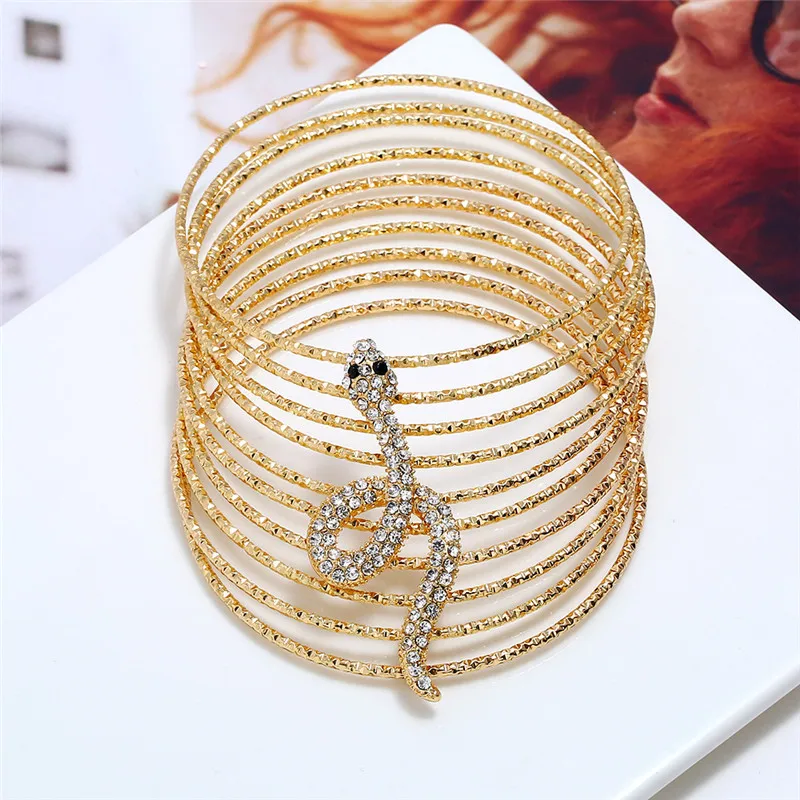 12637510828_692893102