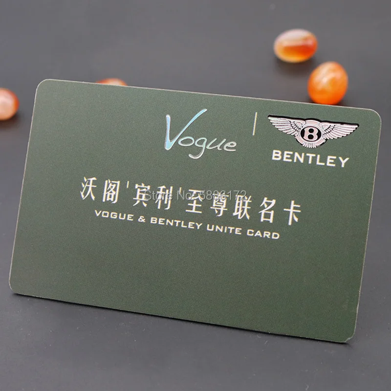 

Custom CMYK Printing Glossy / Matt Surface PVC Name Card Plastic Business Card