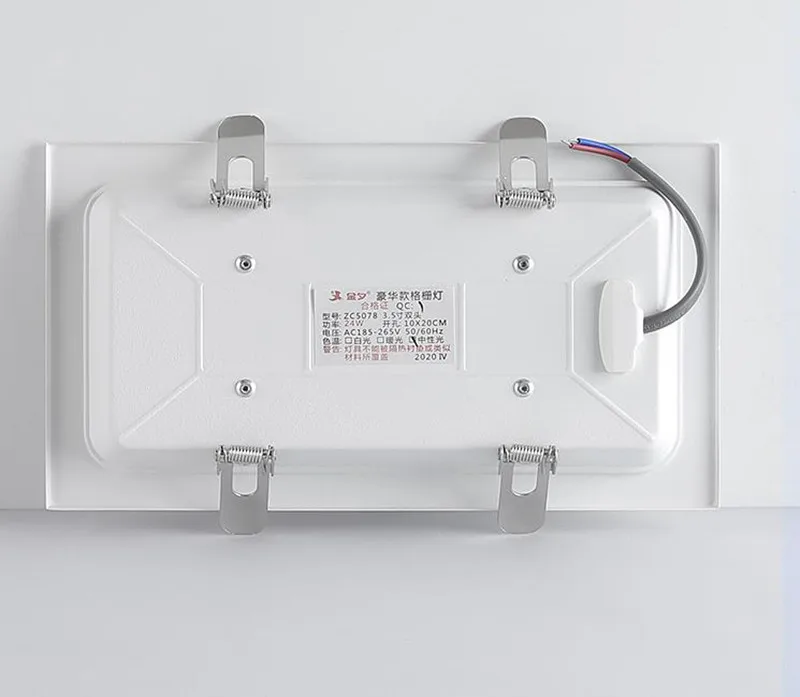 AC220-240V 공장 가격 그릴 다운라이트 볼드 12W 18W 24W 그리드 라이트 LED 천장등 매립형 직사각형 조명 복도용