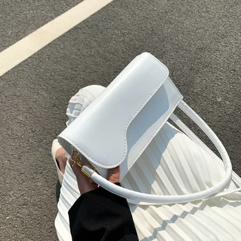 

2020 summer new Korean version of the solid color armpit bag shoulder messenger temperament wild simple small square bag