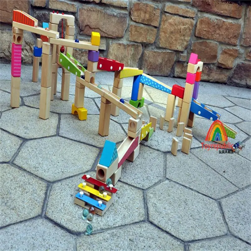 

Big Brand Wooden Intelligence Assembling Creative Ball Bearing Camera Track Building Blocks Slide Toy