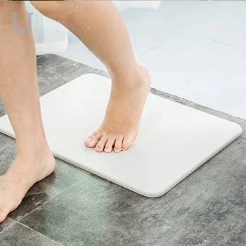 

2020 New Fashion Diatom Mud Bath Mat Fast Drying Ultra Absorbent Foot Pad Anti-Slip Floor Rug for Bathroom Kitchen