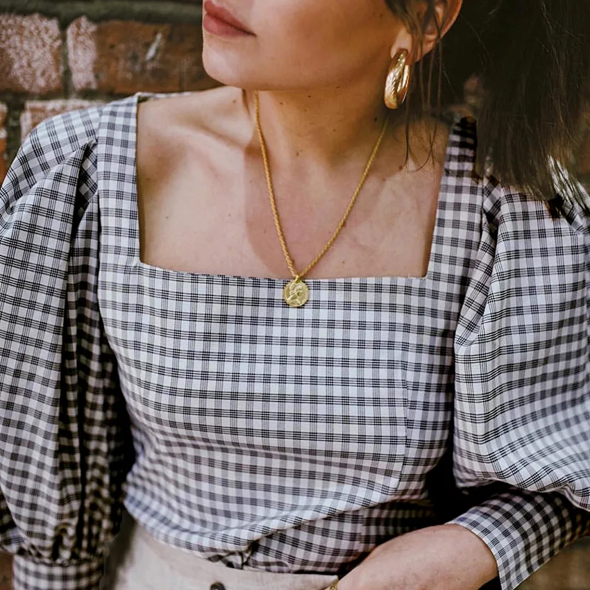 

Vintage Square Collar White Floral Womens Tops and Blouses Plaid square collar puff Sleeve Shirts Female Top Streetwear
