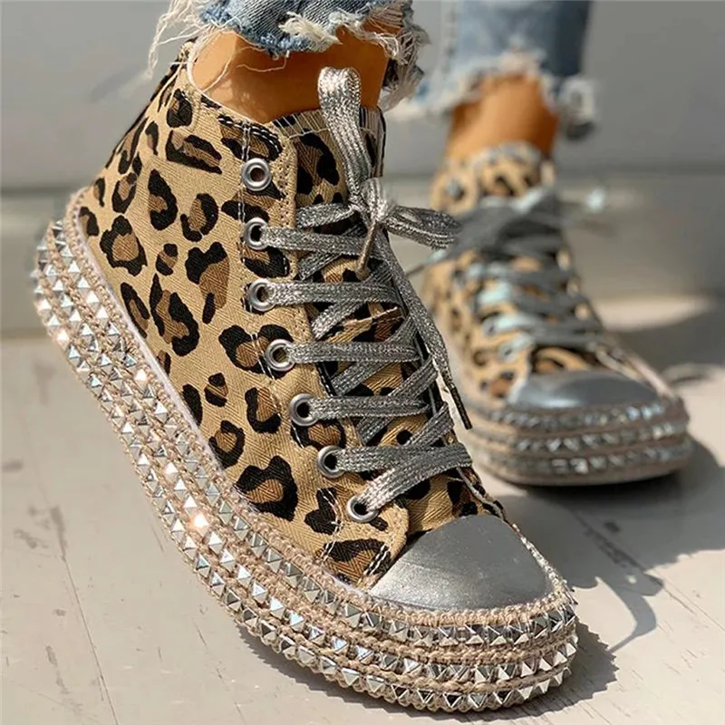 

Sexy Leopard High Top Sneakers Women Fashion Bordered Rivet Flats Canvas Lace-Up Shoes Woman Platform Ladies Casual Shoes #40