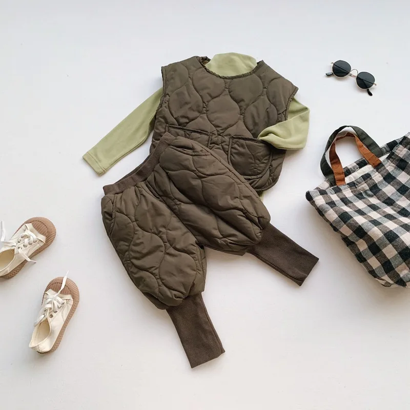 Winter girls quilted clothes sets 2-7 years kids thicken waistcoat and ankle-tied pants clothing set children warm clothes