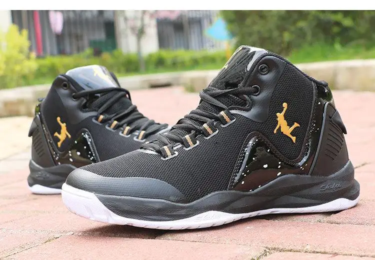 Men Professional High-top Basketball Shoes Men's Cushioning Light Basketball Sneakers Mesh Breathable Outdoor Sports Shoes