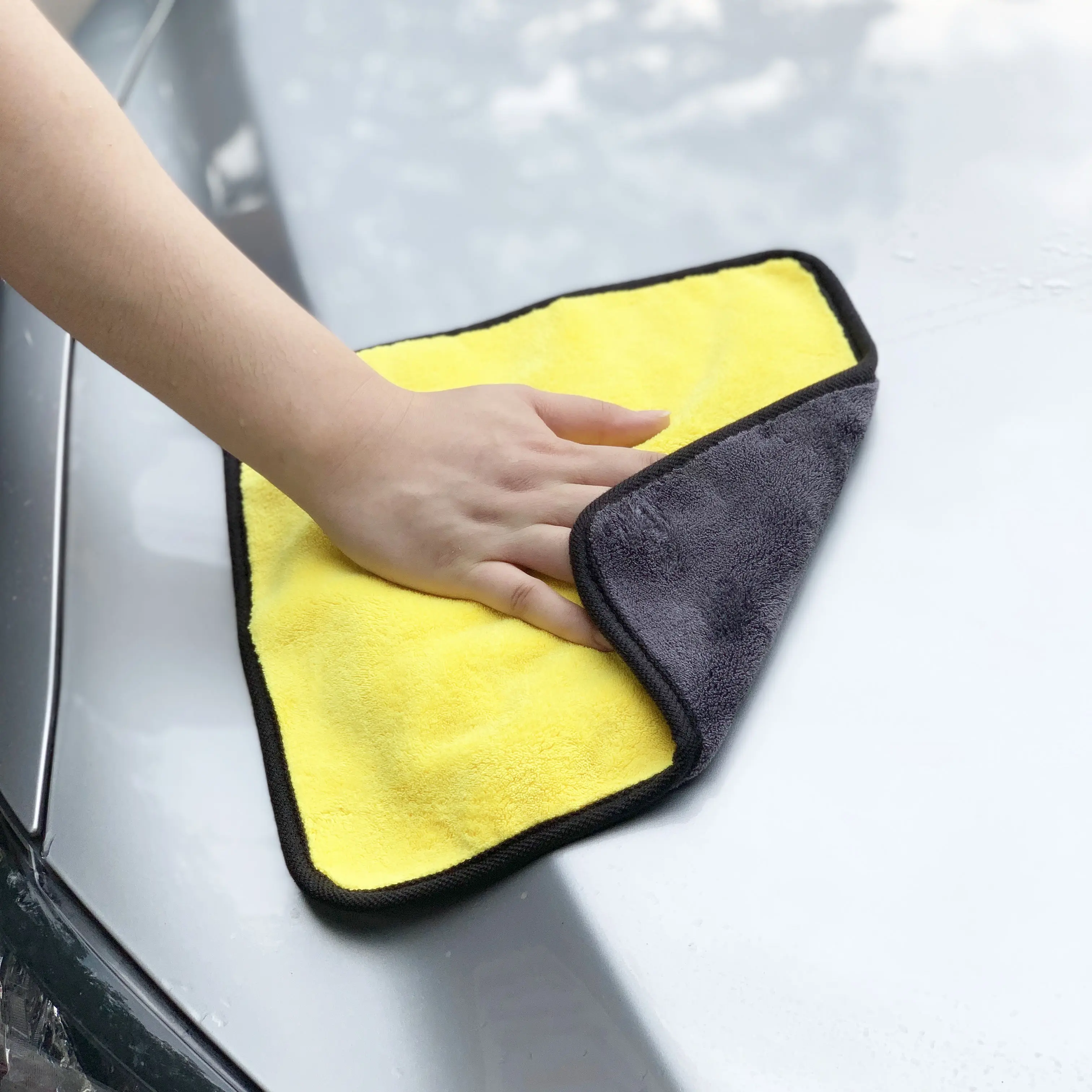 

Car Accessories Car Cleaning Towel For Volkswagen Phaeton Phideon Variant Touran Beetle T-Cross T-Roc Atlas Amarok Tarok MOIA