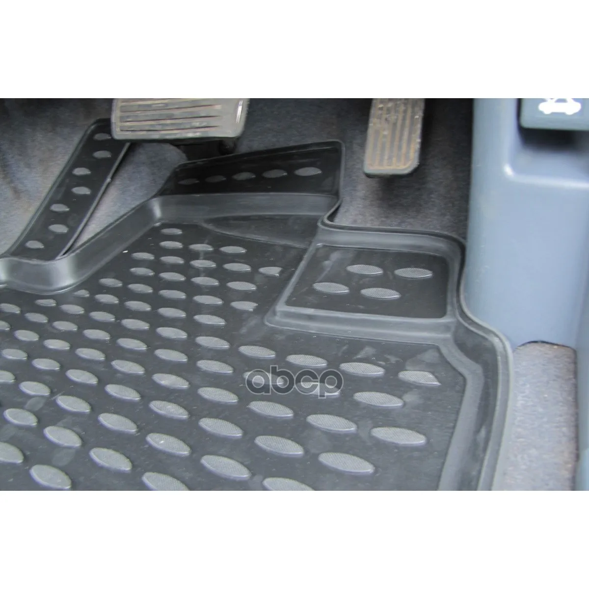 Floor Mats Honda Odyssey Ra6 JDM 12/1999-09/2003, P. R. 3 rows, 5 PCs(PU) ELEMENT. NLC.18.20.210k