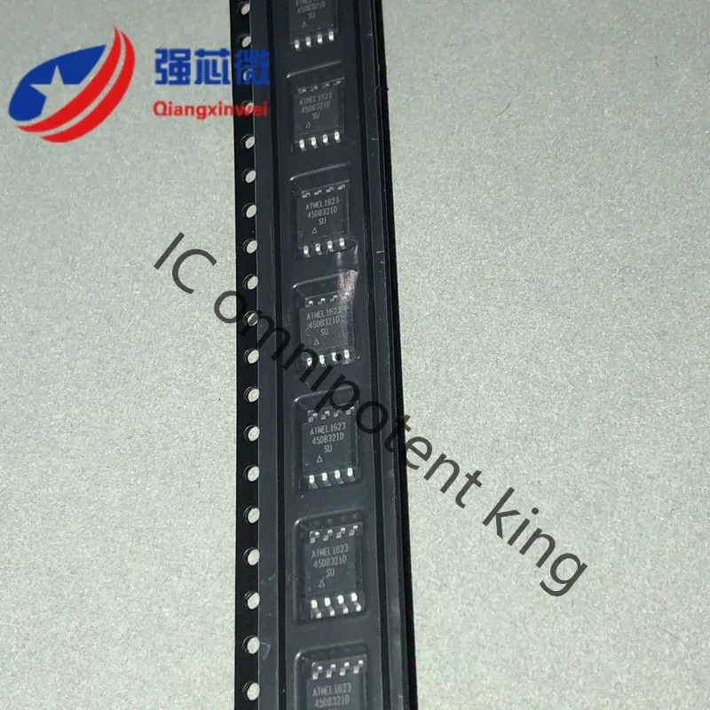 ADP3303AR-3.3