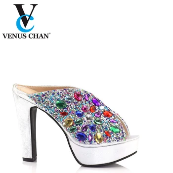 

Special Design Silver Color Matching Shoes and Bags Italian In Women with Shinning Crystal African Sandal For Wedding
