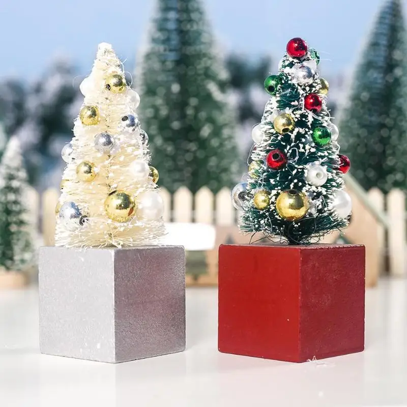 

2pcs Mini Christmas Tree Artificial Tree Tabletop Mini Pine Table Ornaments Home Party Christmas Decorations for Home